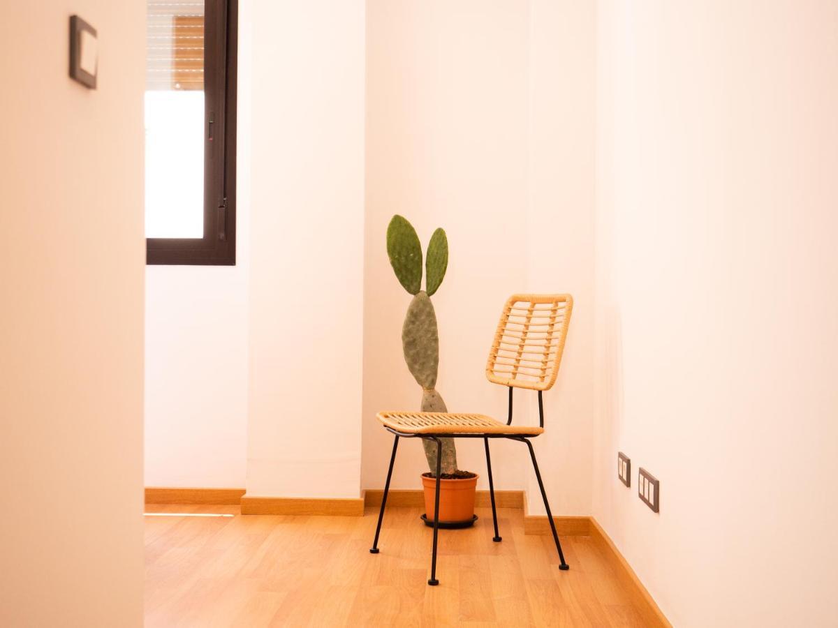 Stylish Apartment In The Heart Of Malaga With Pool 外观 照片